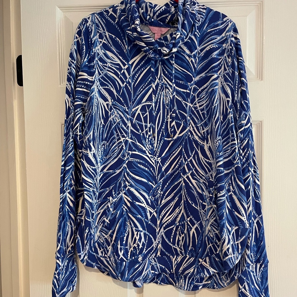 NWOT Lilly Pulitzer pullover size EXTRA LARGE